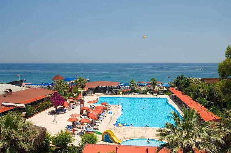 Hotel Sailors Beach Club
