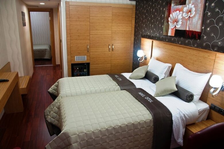 Abel Hotel