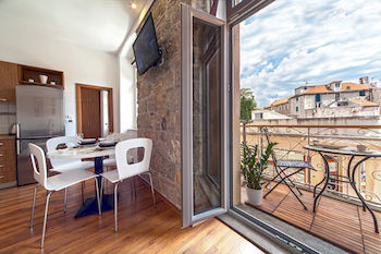 Apartamento Marmontova Luxury Rooms