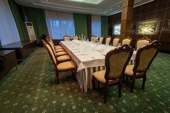 Malachite Congress Hotel