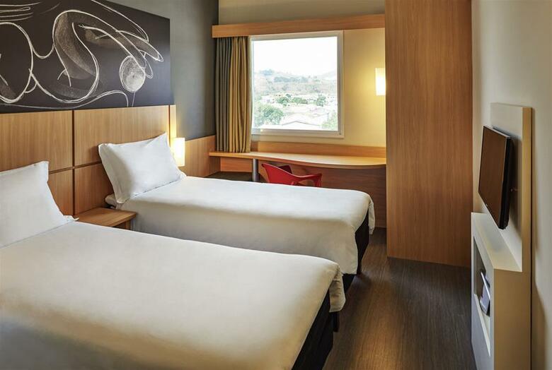 B&B Hotel Orly Rungis A�roport