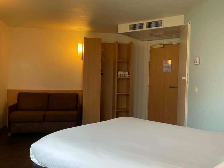 B&B Hotel Orly Rungis A�roport