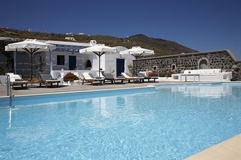 Hotel Aghios Artemios Traditional Houses