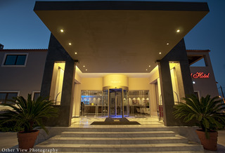Arty Grand Hotel