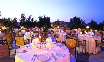 Hotel Selini Suites
