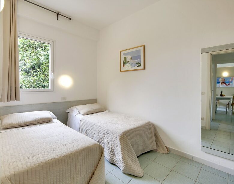 Hostal Athena Resort