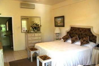 Apartamento Beachcombers Hotel