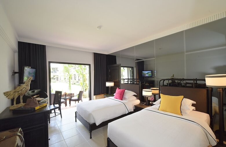 Hotel Shinta Mani Club
