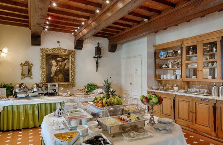 Hotel Villa Olmi Resort