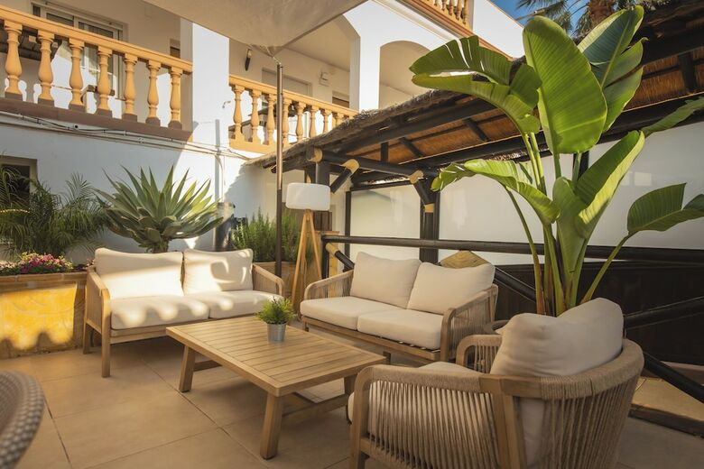 Hotel Zen Airport