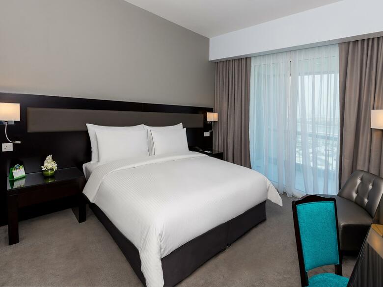 Flora Creek Hotel Apartments