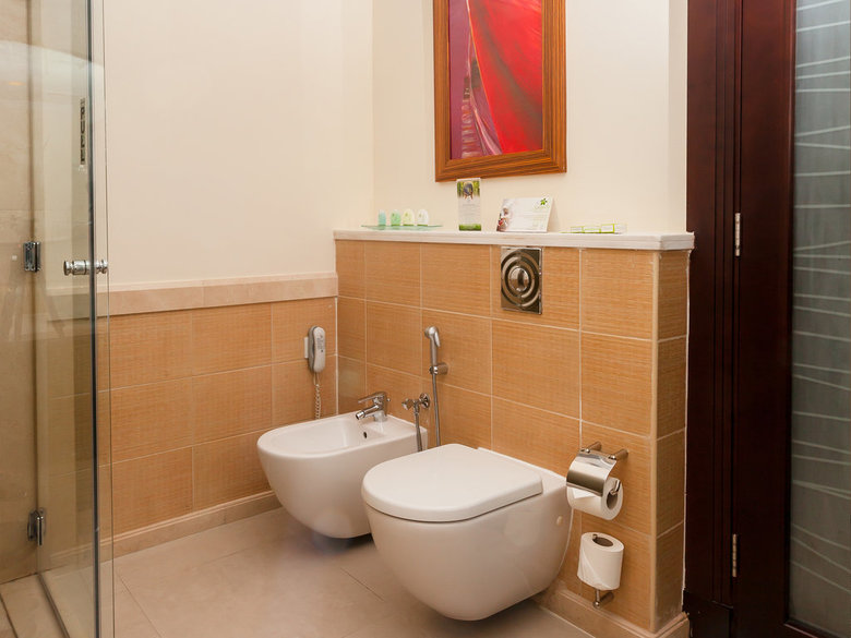Flora Park Hotel Apartments