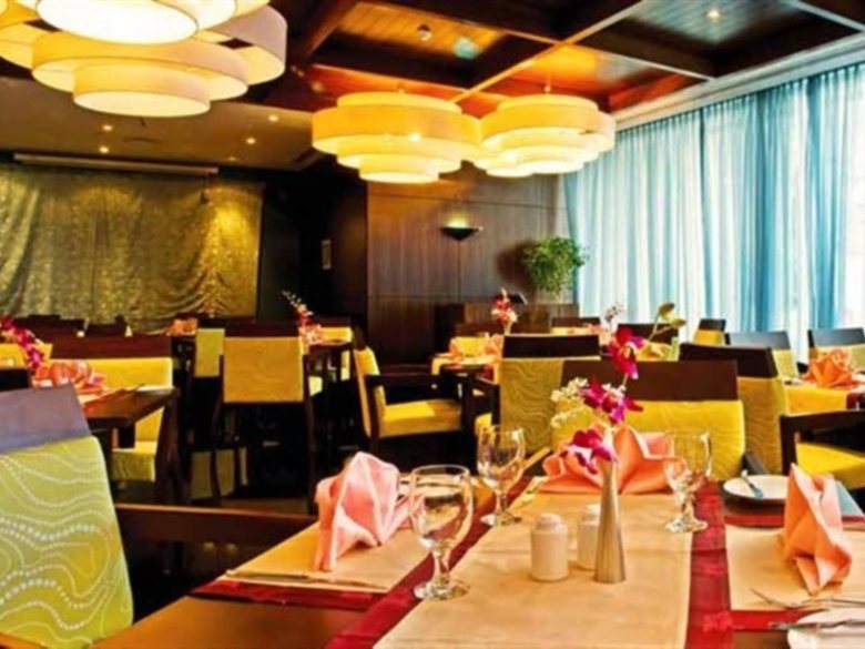 Flora Park Hotel Apartments
