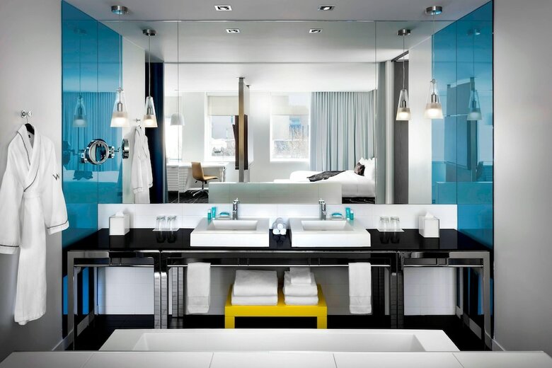 Hotel W Montreal