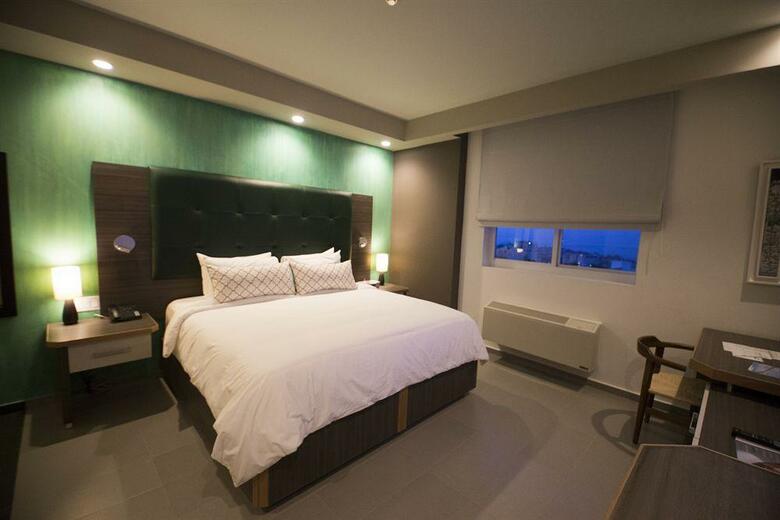 Kinam Hotel