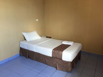 One Hotel