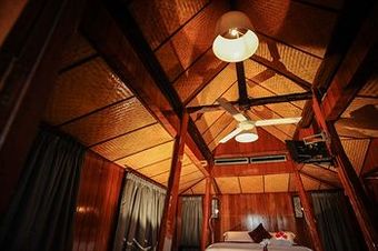 Hotel Malihom Private Estate