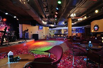 Parkcity Everly Hotel