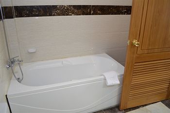Royal President Hotel