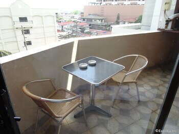 Aparthotel Manila Bay Serviced Apartments