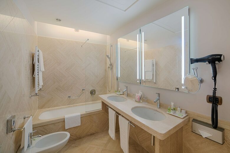 Hotel NH Roma Villa Carpegna