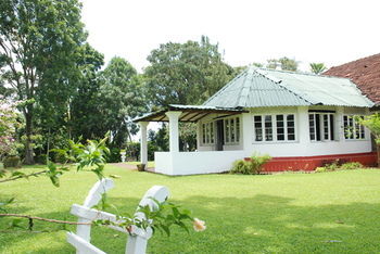 Villa The Bungalow At Pantiya Estate