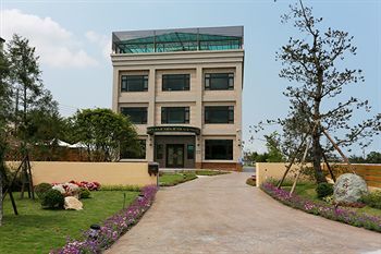 Hotel Lo Hong Ka Countryside House