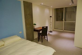 Eagle Apartment