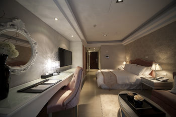 Aparthotel Itaipei Service Apartment