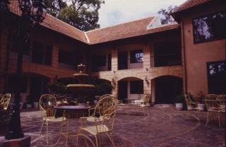 Bluewater Hotel Dalat