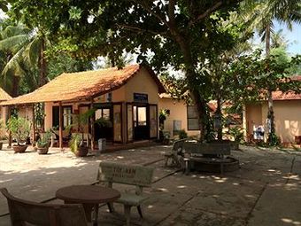 Hotel Thai Tan Tien Resort