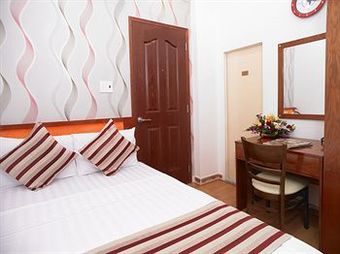 Pha Le Hotel