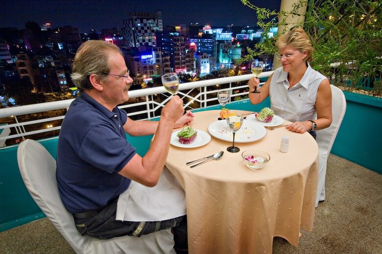 Liberty Hotel Saigon Parkview