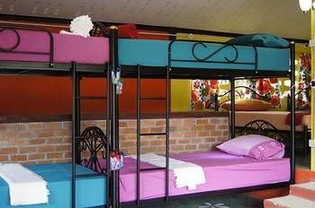 Albergue Dorm Des Fleurs