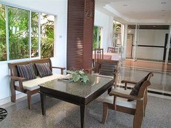 At Ayutthaya Hotel