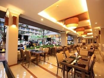 Hotel Romantic Resort And Spa
