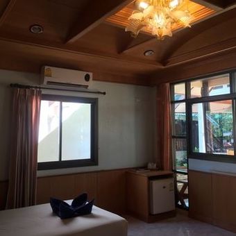 Hotel Kantiang Bay View Resort