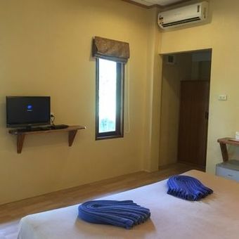 Hotel Kantiang Bay View Resort
