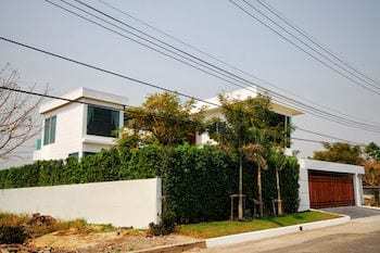 Hotel Aria Lake And Golf Villa