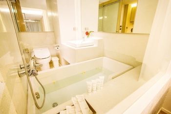 Aparthotel Balcony Seaside Serviced Apartments