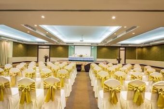 Hotel Pattana Golf Club & Resort