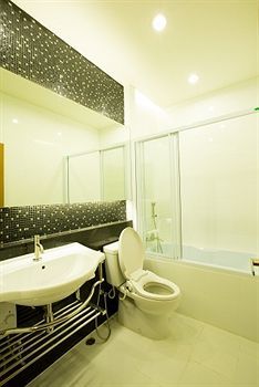 Hotel Sriracha Orchid