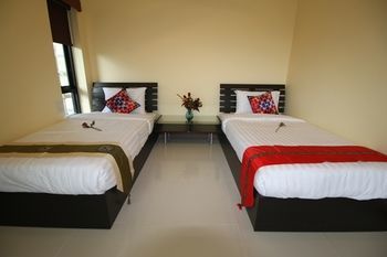 Bang Saray Beach Villa