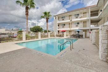 Hotel Howard Johnson