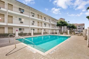Hotel Howard Johnson