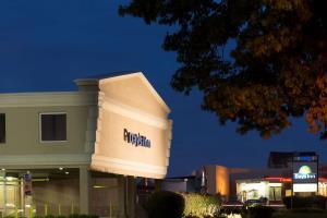 Hotel Days Inn
