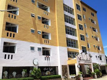 Hotel Yanadin Serviced Apartment