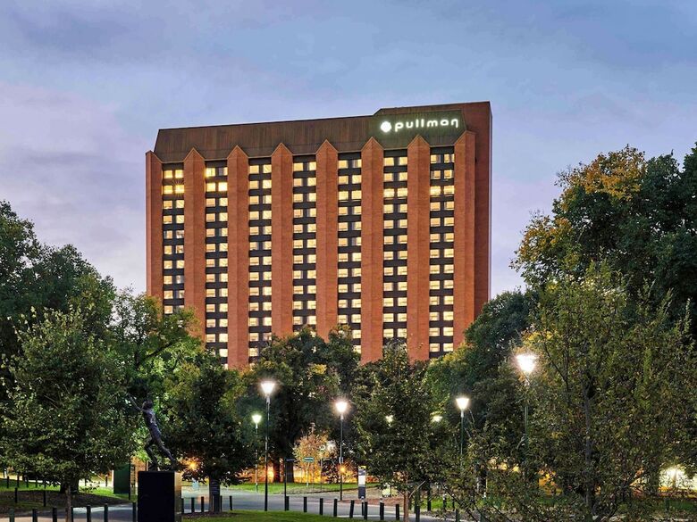Hotel Pullman Melbourne On The Park