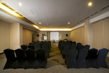 Hotel Grand Zuri Jababeka - Cikarang
