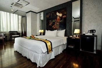 Amos Cozy Hotel & Convention Hall